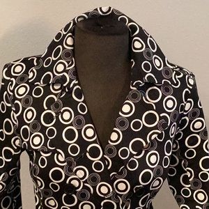 A.Byer lightweight trench coat. Worn twice. Size medium